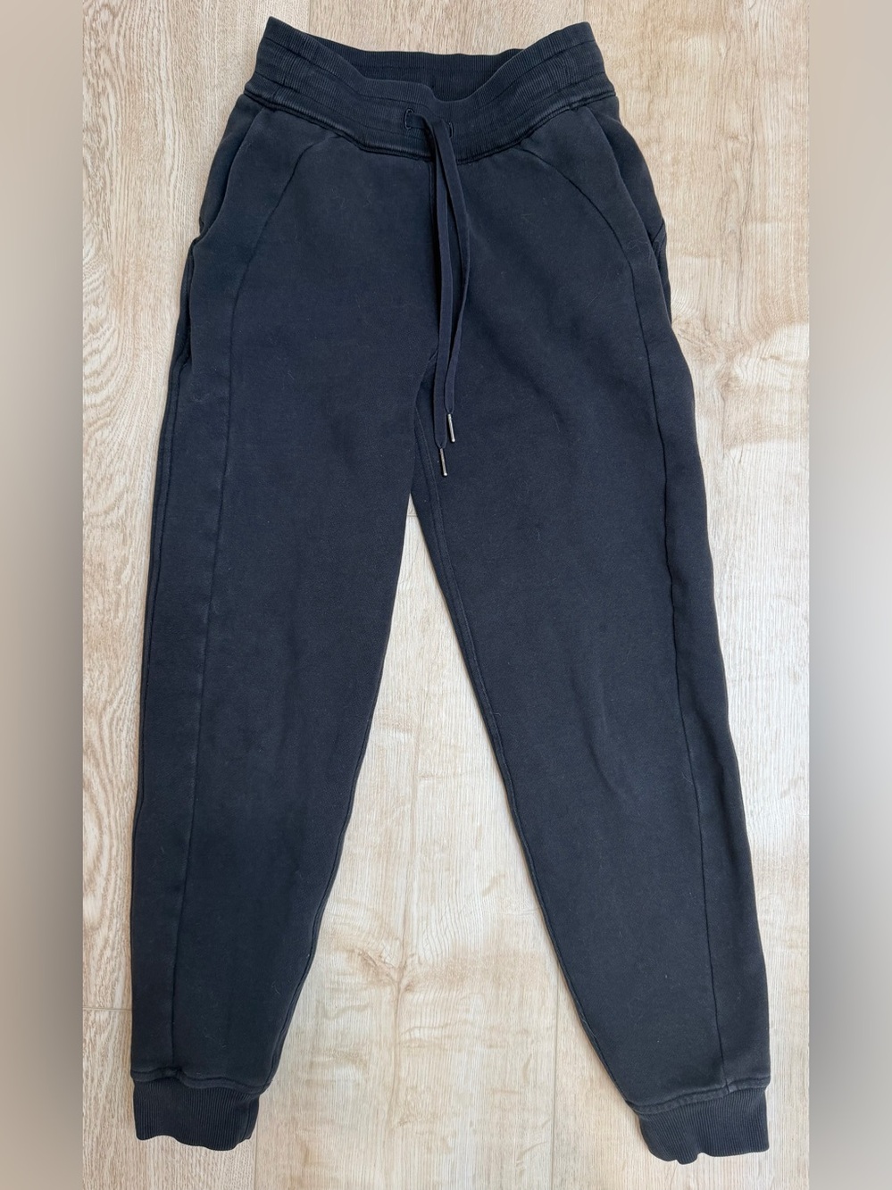 Lululemon Sweatpants Women’s 2 Black Jogger Relaxed High Rise Lounge LW5CVAS